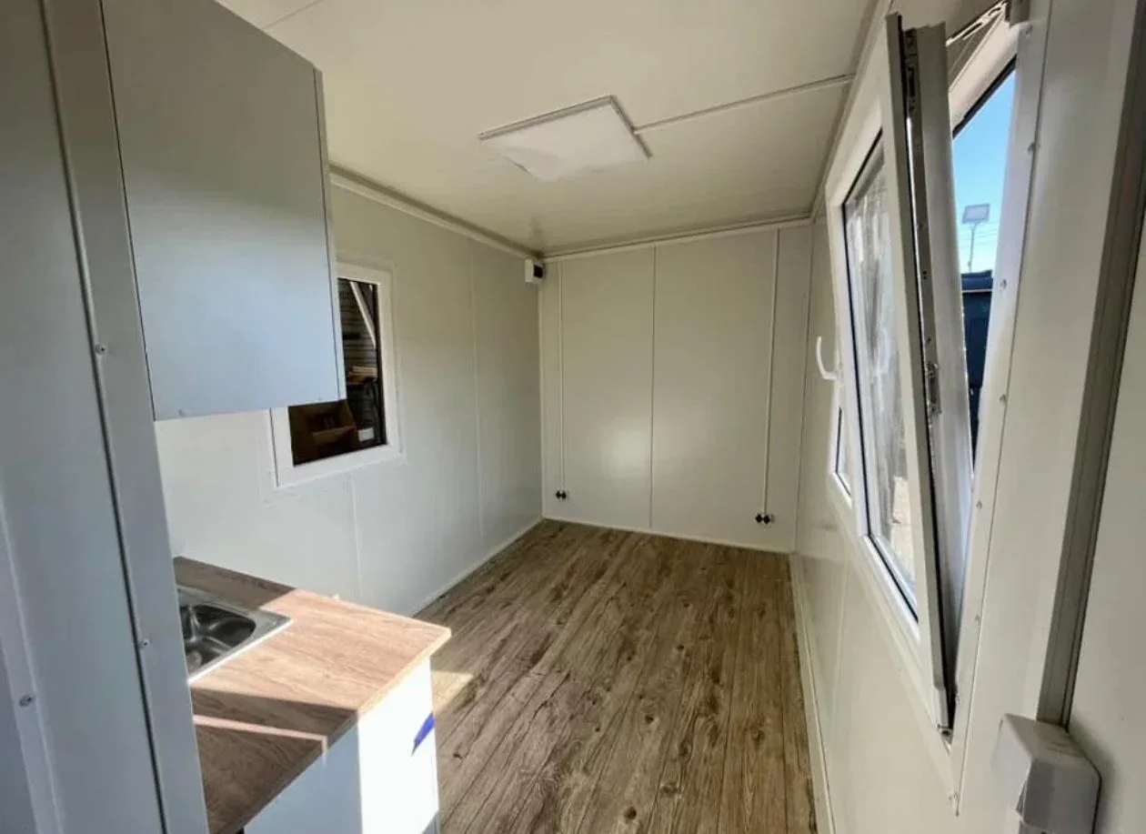 Contenedor habitable 5x2,5m – Imagen 3